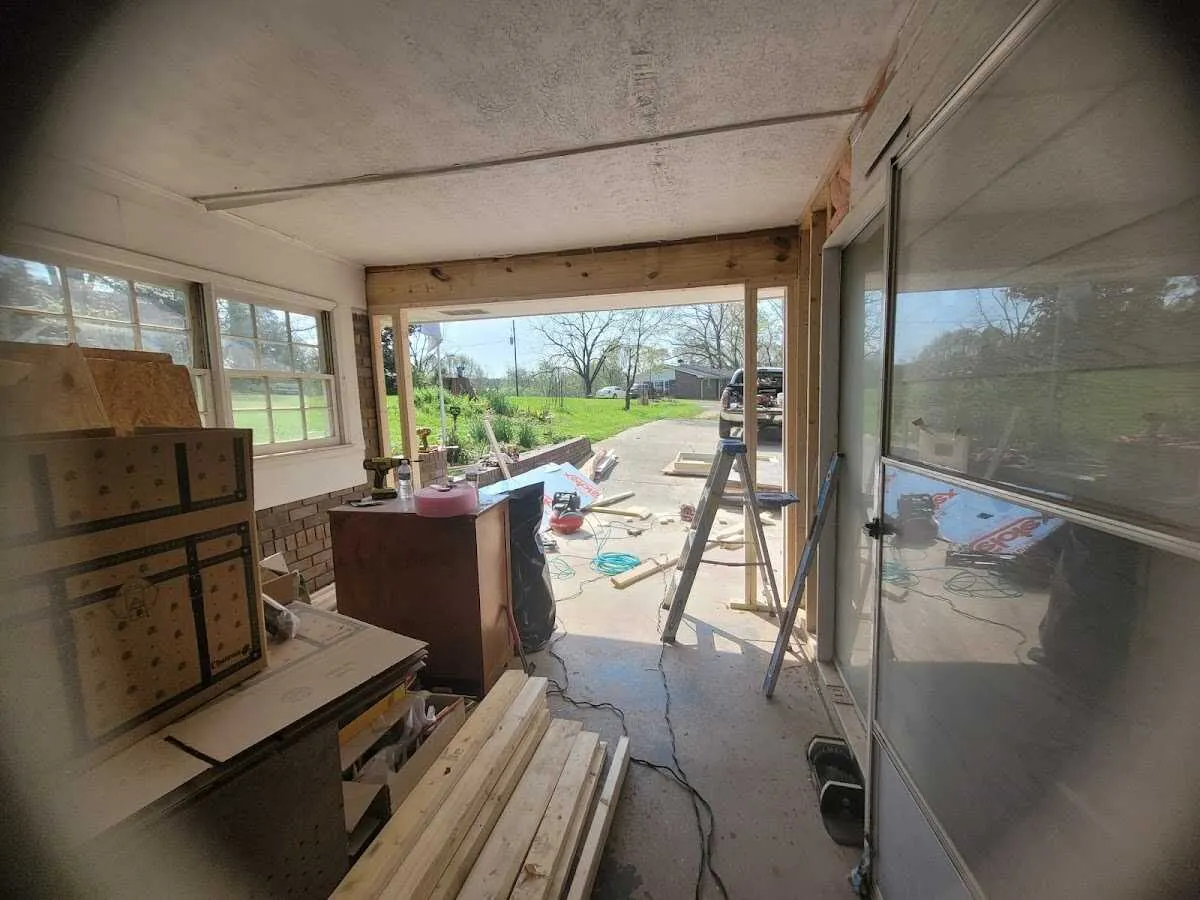 Air movers and dehumidifier for Drying & Dehumidification in Green Cove Springs